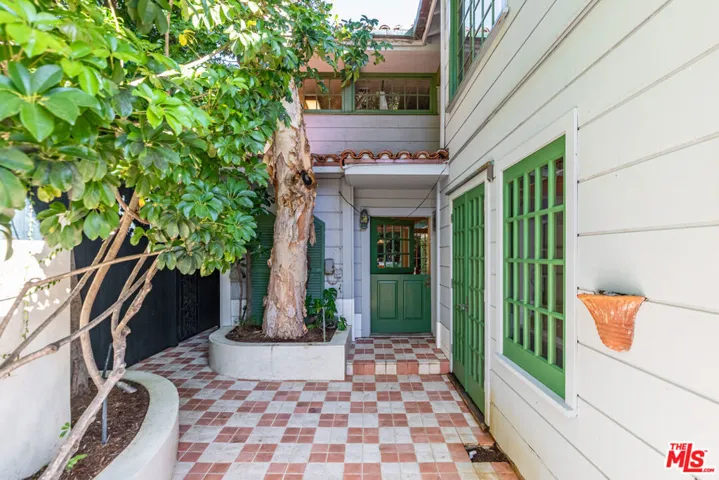23441 Malibu Colony Road, Malibu, California 90265