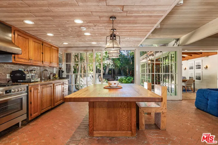 23441 Malibu Colony Road, Malibu, California 90265