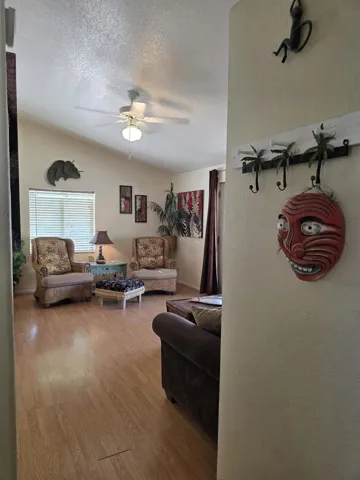 20260317_153743_resized