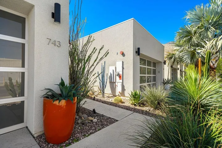 7-web-or-mls-TKPalms_OPMG_0326_007