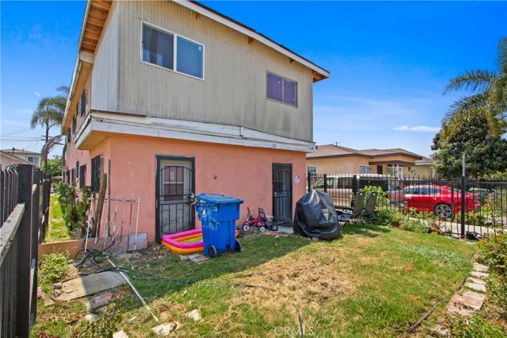 226 W 89th, Los Angeles, California 90003