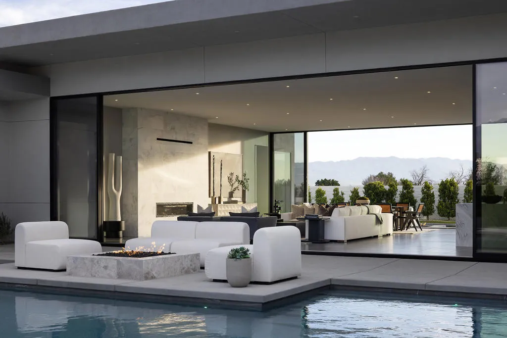 Front Pool (4)