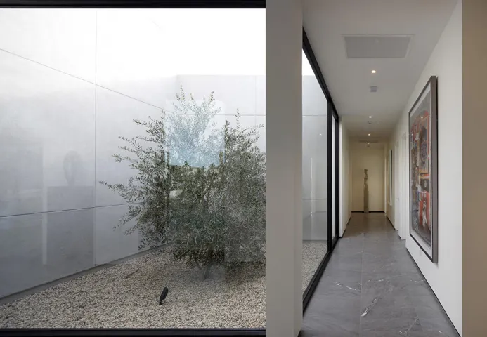 Atrium Hallway (26)