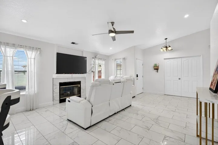 225 Kimberly, Watsonville, California 95076 — photo 5