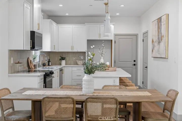 15336 Colorado Avenue, Paramount, California 90723
