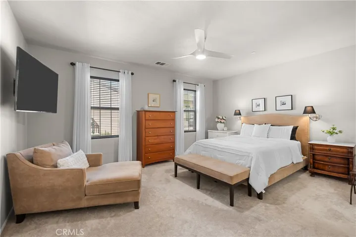 Master Bedroom -1