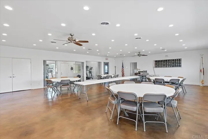 211 N Citrus Avenue 31, Escondido, California 92027