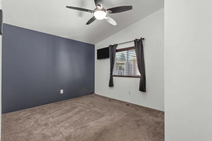 211 N Citrus Avenue 31, Escondido, California 92027