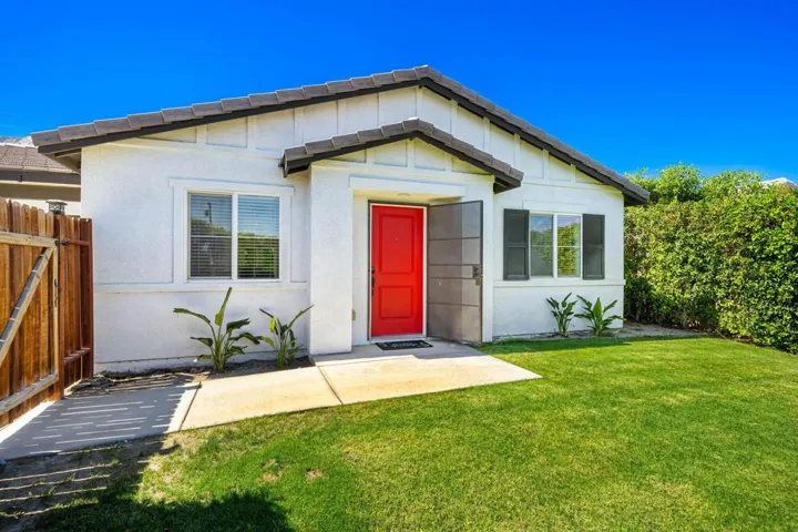 10-web-or-mls-DDObregon_OPMG_0326_010