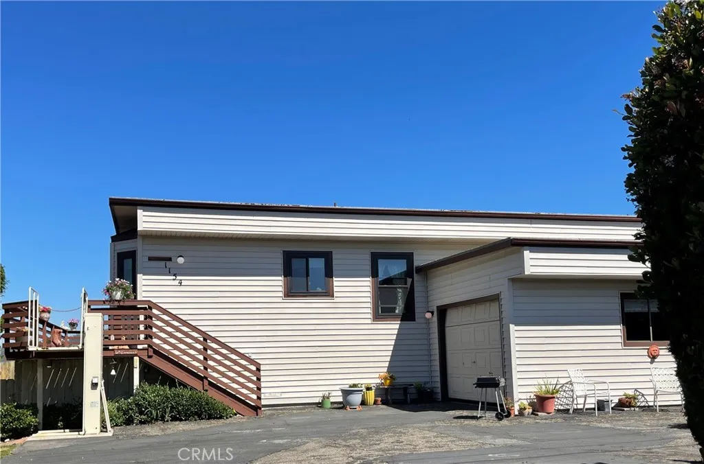 1154 Santa Ysabel