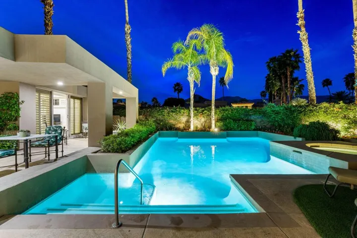 10-web-or-mls-GG_Jackrabbit_OPMG_0326_01