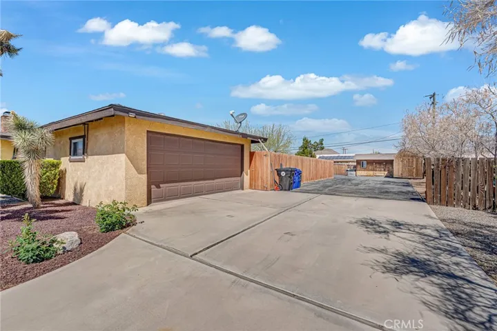 20936 Wigwam Street, Apple Valley, California 92307