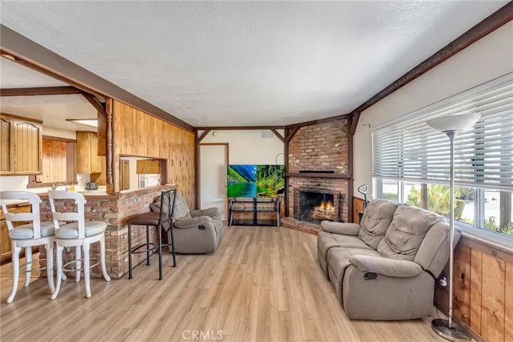 20936 Wigwam Street, Apple Valley, California 92307