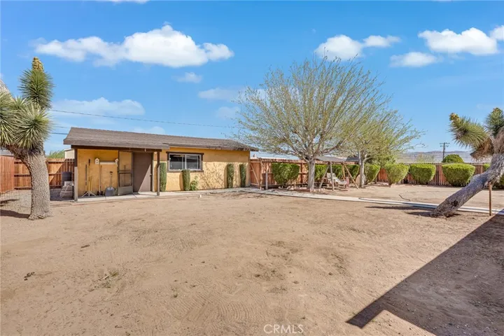 20936 Wigwam Street, Apple Valley, California 92307