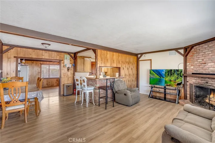 20936 Wigwam Street, Apple Valley, California 92307