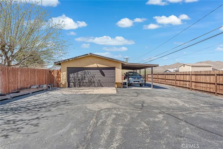20936 Wigwam Street, Apple Valley, California 92307