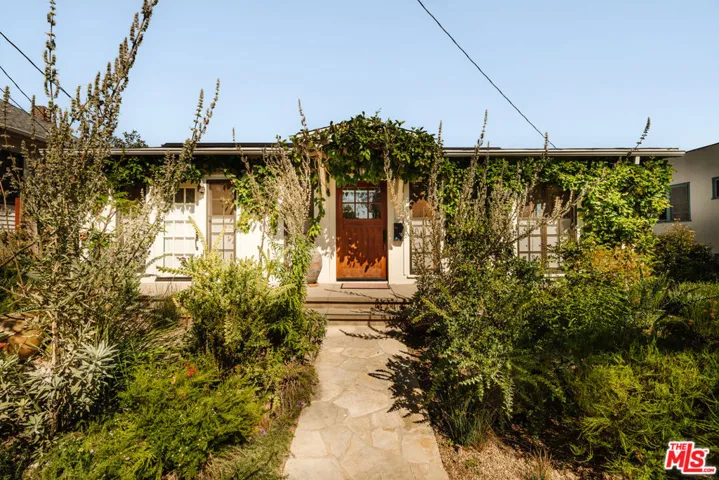1097 W Kensington Road, Los Angeles, California 90026