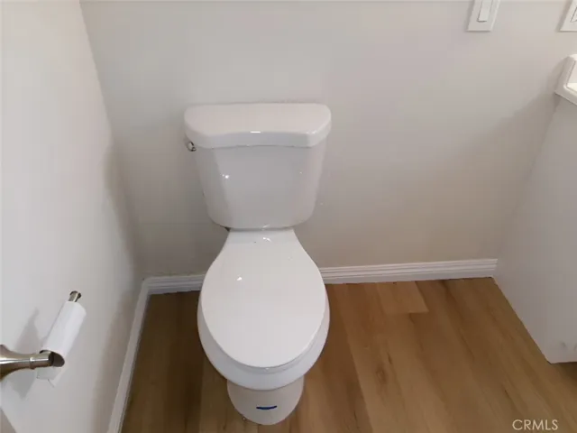 hall bath 1