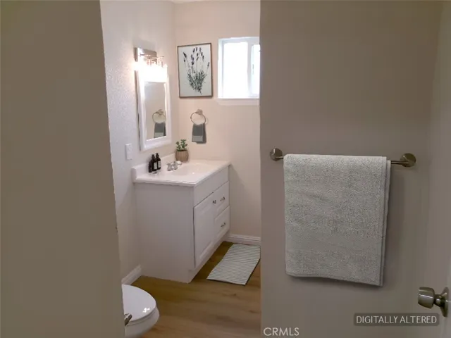 hall bath 1