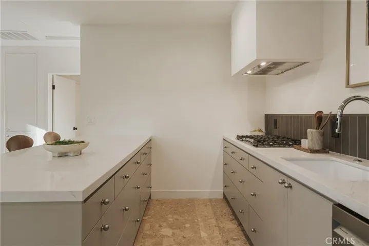 5401 E El Parque, Long Beach, California 90815