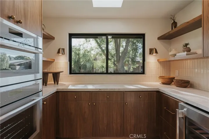 5401 E El Parque, Long Beach, California 90815