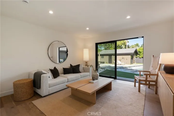 5401 E El Parque, Long Beach, California 90815