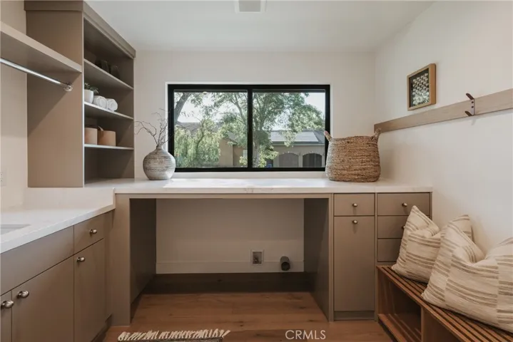 5401 E El Parque, Long Beach, California 90815