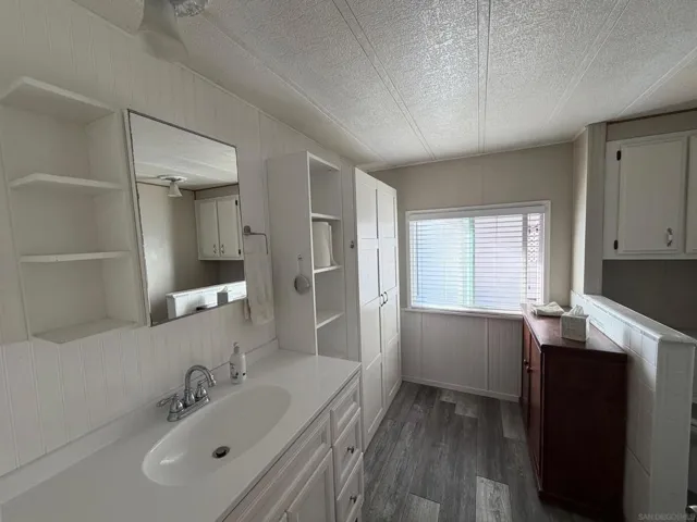 Primary Bath/Spa