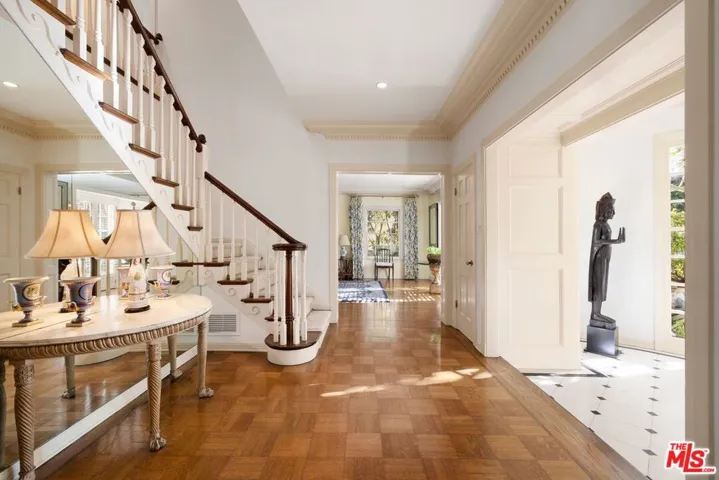 524 N Rockingham Avenue, Los Angeles, California 90049
