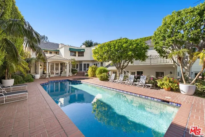 524 N Rockingham Avenue, Los Angeles, California 90049