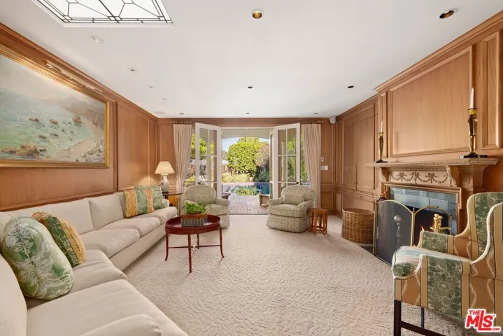 524 N Rockingham Avenue, Los Angeles, California 90049