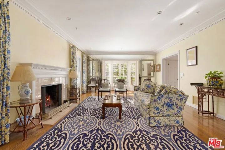524 N Rockingham Avenue, Los Angeles, California 90049