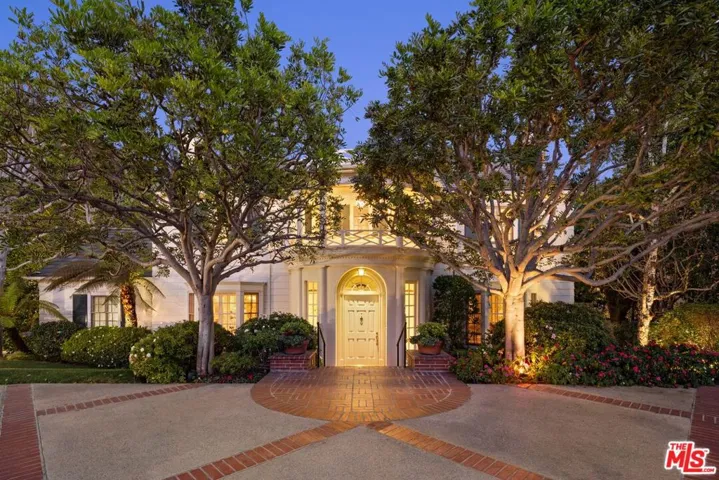 524 N Rockingham Avenue, Los Angeles, California 90049