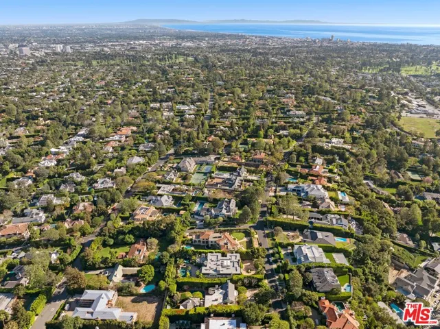 524 N Rockingham Avenue, Los Angeles, California 90049