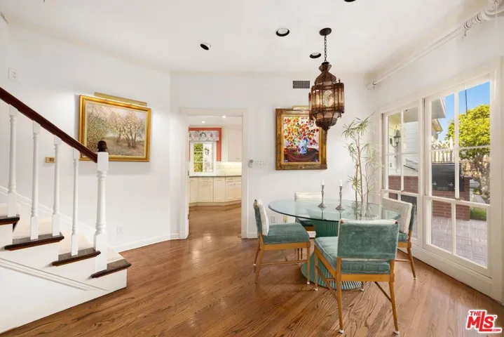 524 N Rockingham Avenue, Los Angeles, California 90049