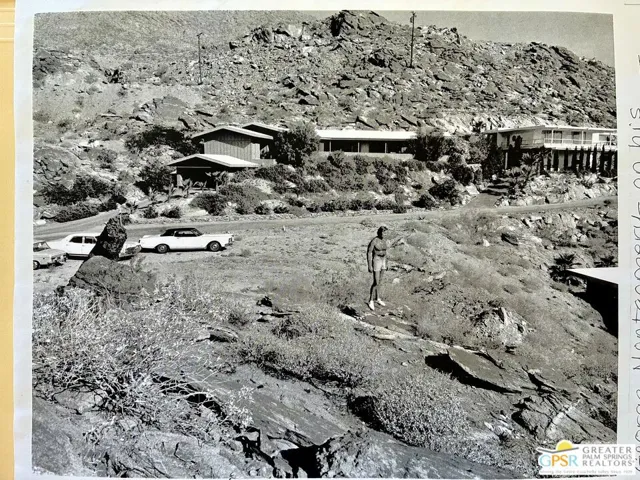 Actor George Montgomery on vac