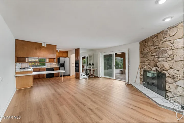 7031 Rivol Rd - West Hills MLS-7