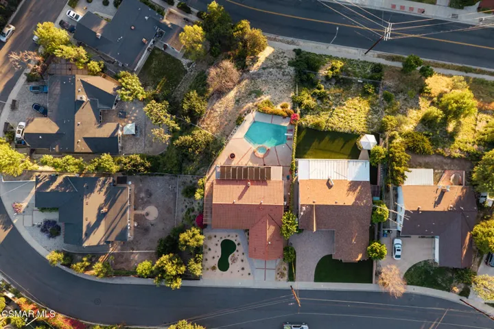 7031 Rivol Rd - West Hills MLS-35