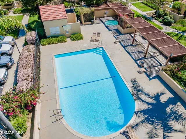 44-web-or-mls-DJI_0888