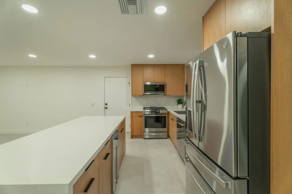 Deborah_Interior-3