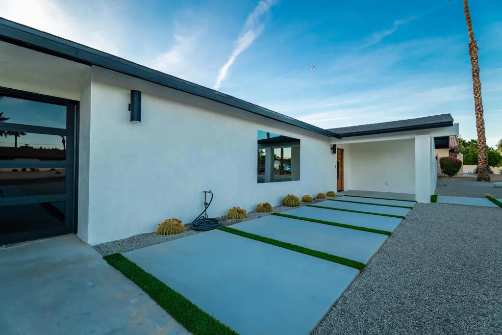 Deborah_Exterior-8