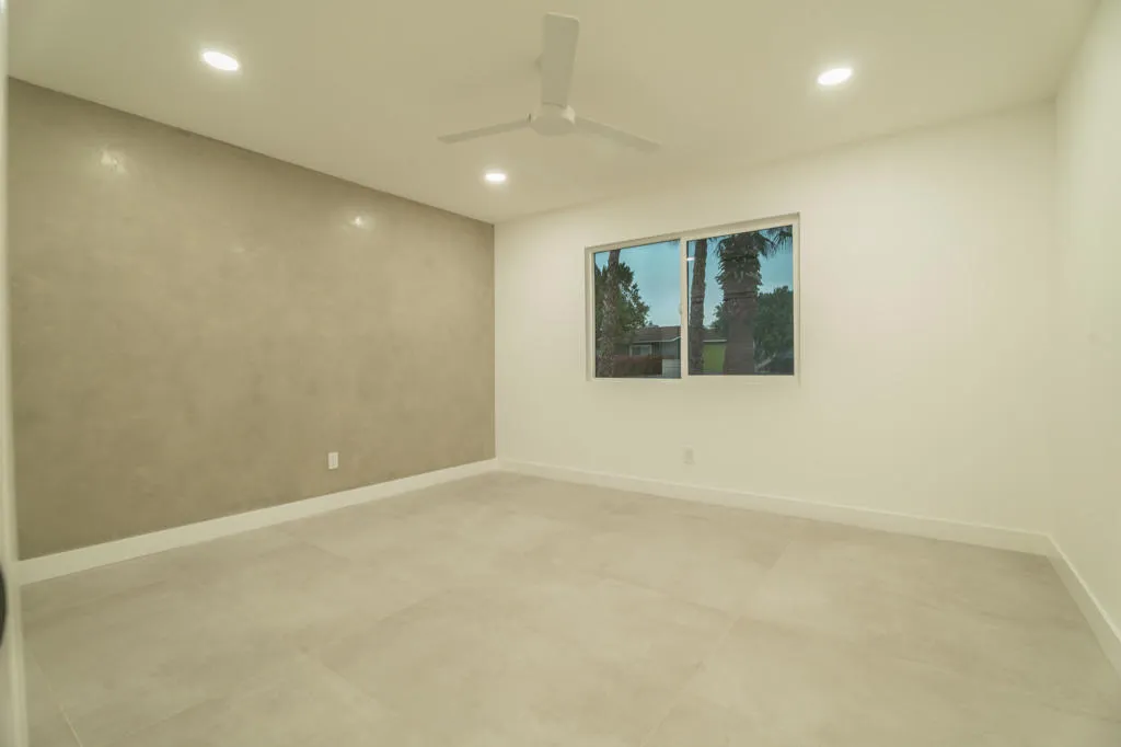 Deborah_Interior-10