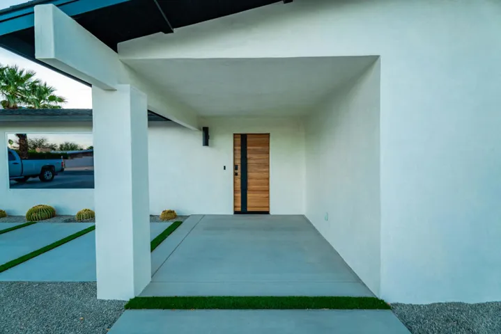 Deborah_Exterior-27
