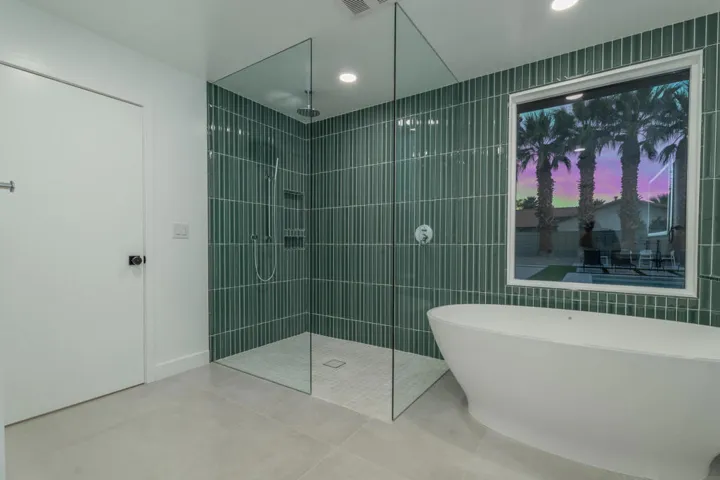 Deborah_Interior-22