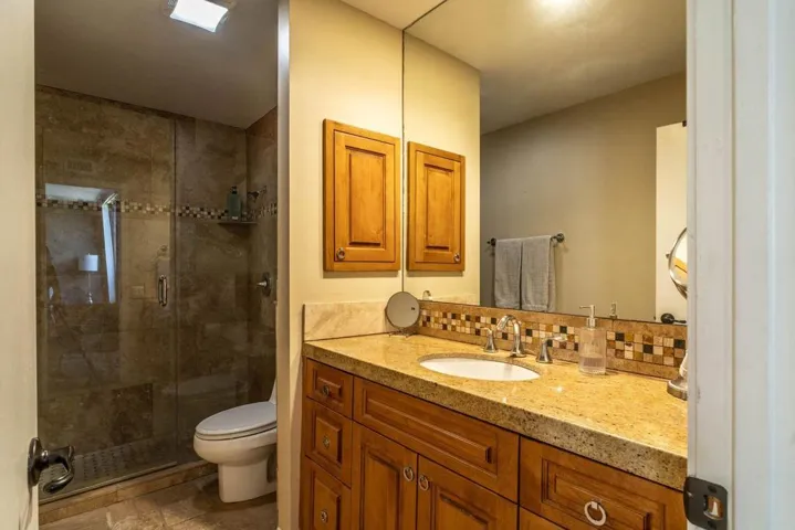 2nd master bathroom
