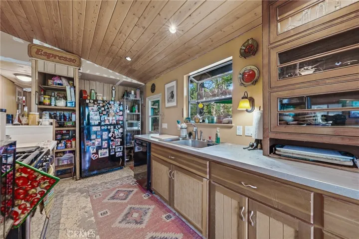 15306 Western Mine, Middletown, California 95461