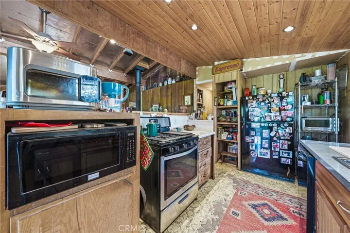 15306 Western Mine, Middletown, California 95461