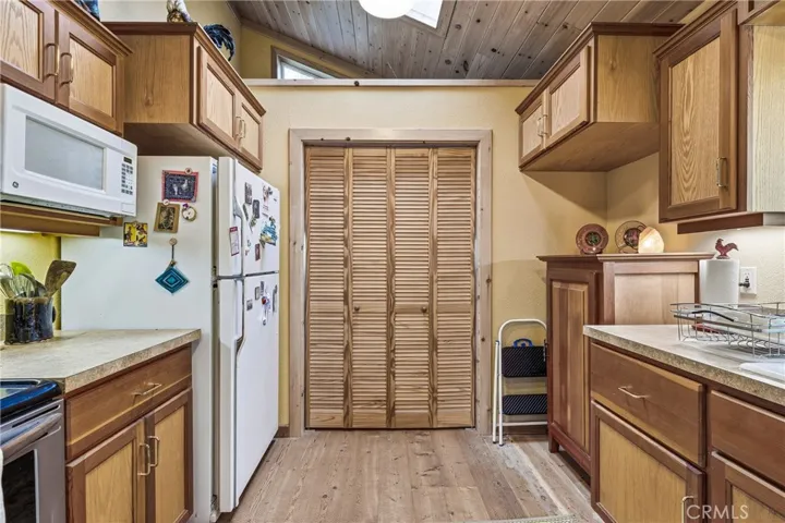 15306 Western Mine, Middletown, California 95461