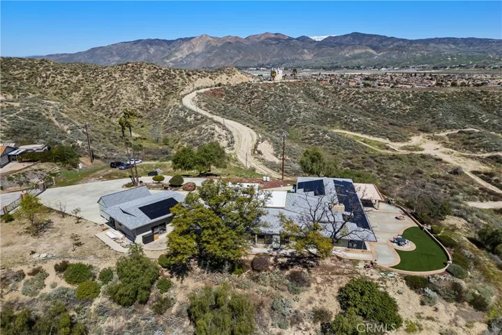 300 Anderson, Hemet, California 92544