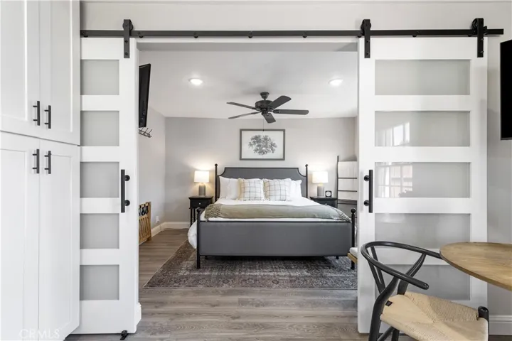 King Size Bed - Luxury Mattress